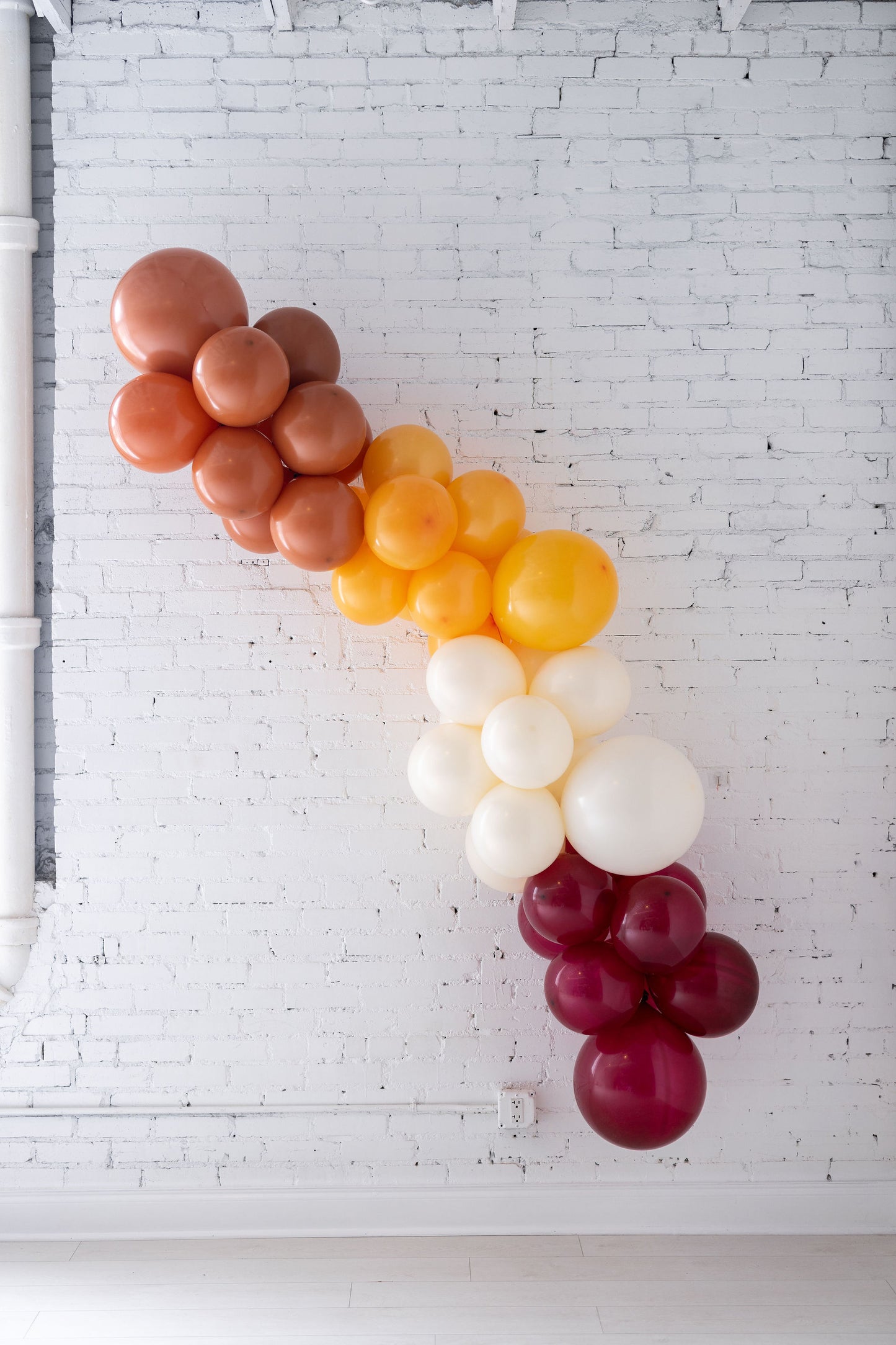 Crimson Harvest Grab and Go Balloon Garland