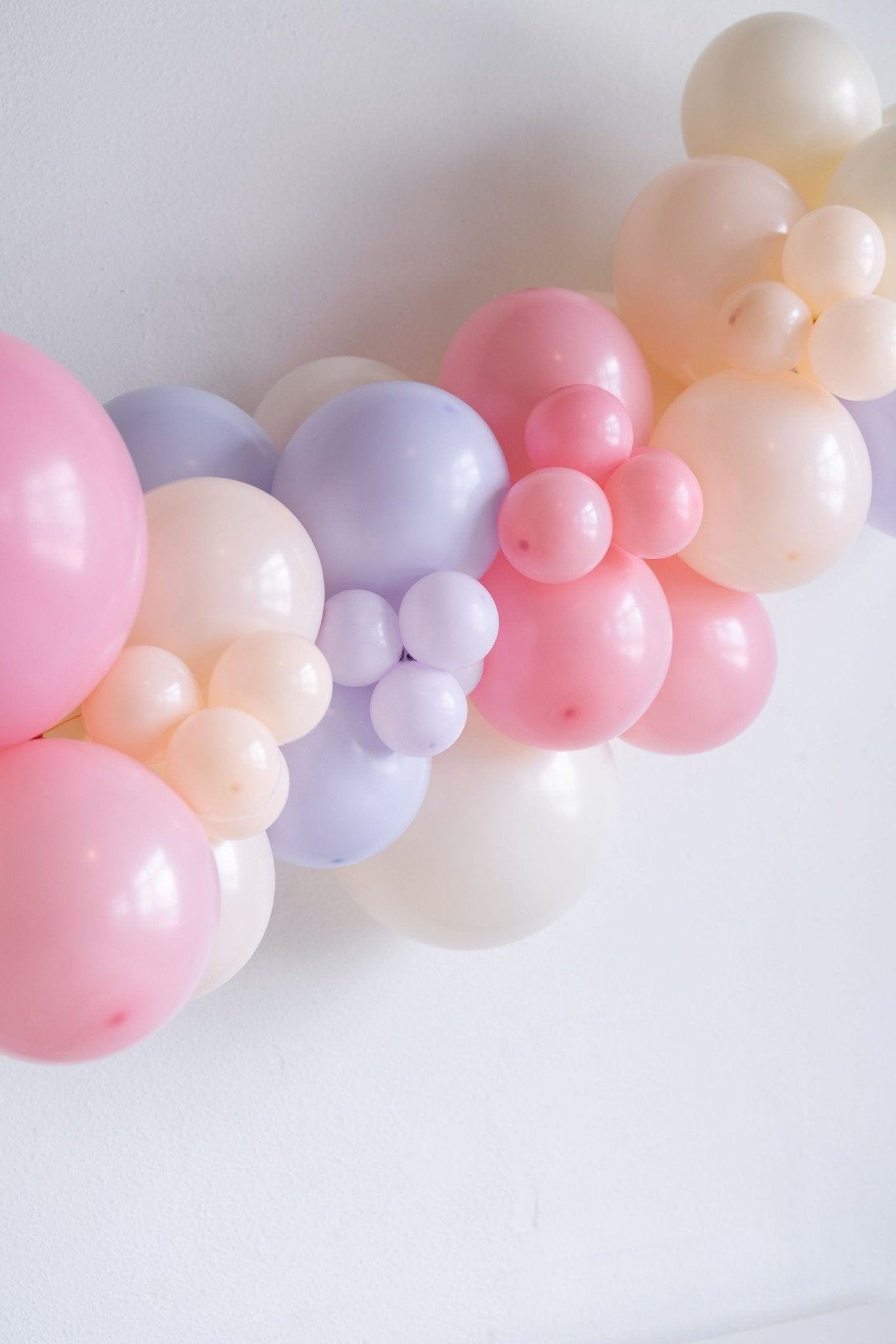 Cotton Candy Whimsy Grab and Go Balloon Garland - PaperGeenius