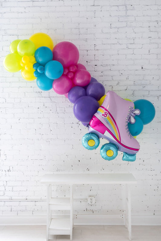 Skate & Celebrate Grab and Go Balloon Garland - PaperGeenius